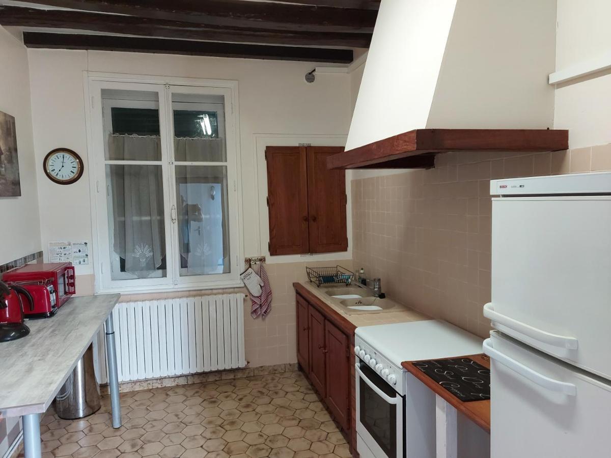 Вилла Chez Robins Trie-Chateau Экстерьер фото